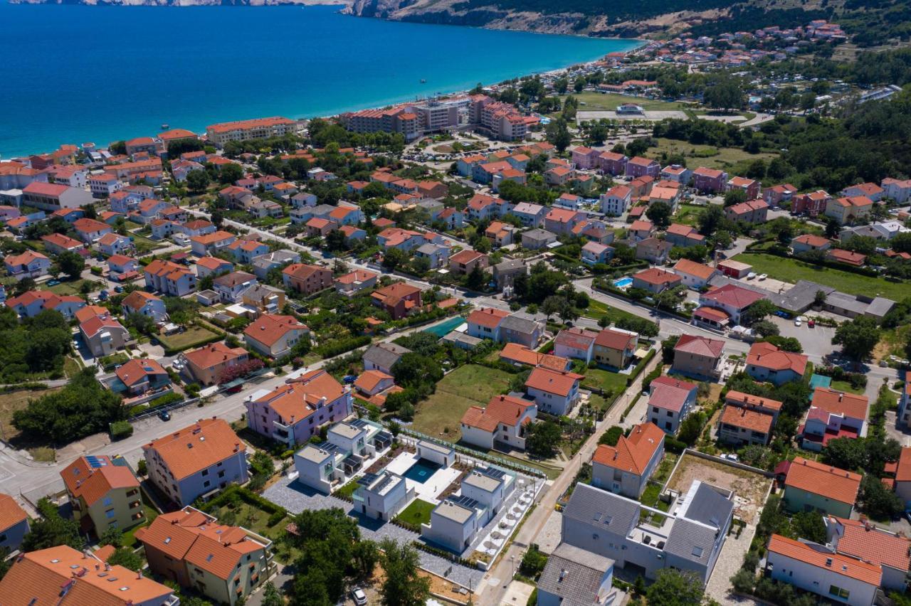 Hotel & Resort Isola Baska  Exterior photo