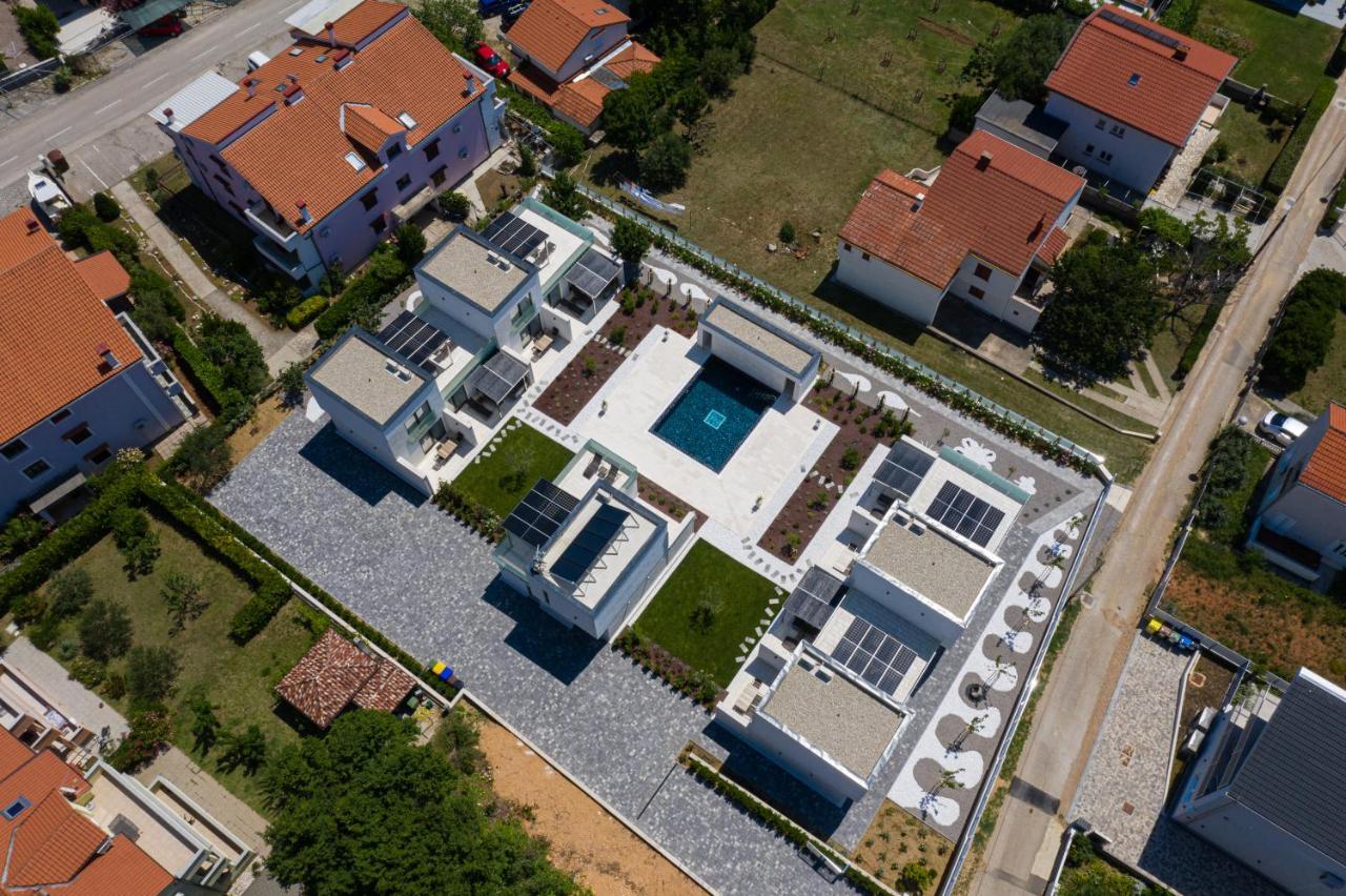 Hotel & Resort Isola Baska  Exterior photo