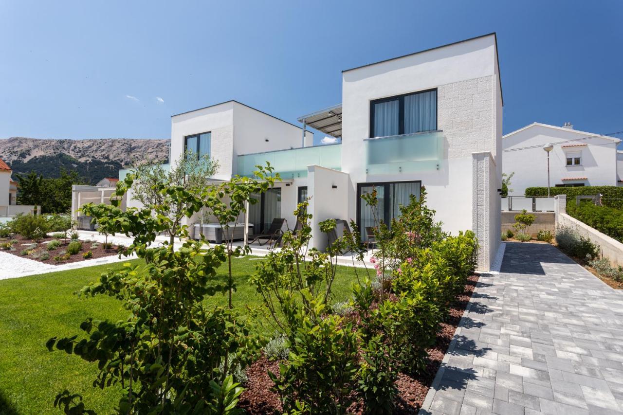 Hotel & Resort Isola Baska  Exterior photo
